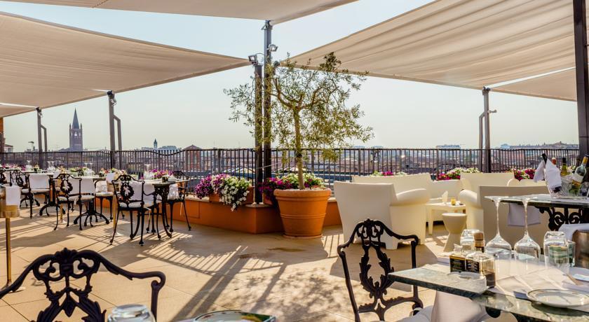 Due Torri Hotel Verona Eksteriør billede