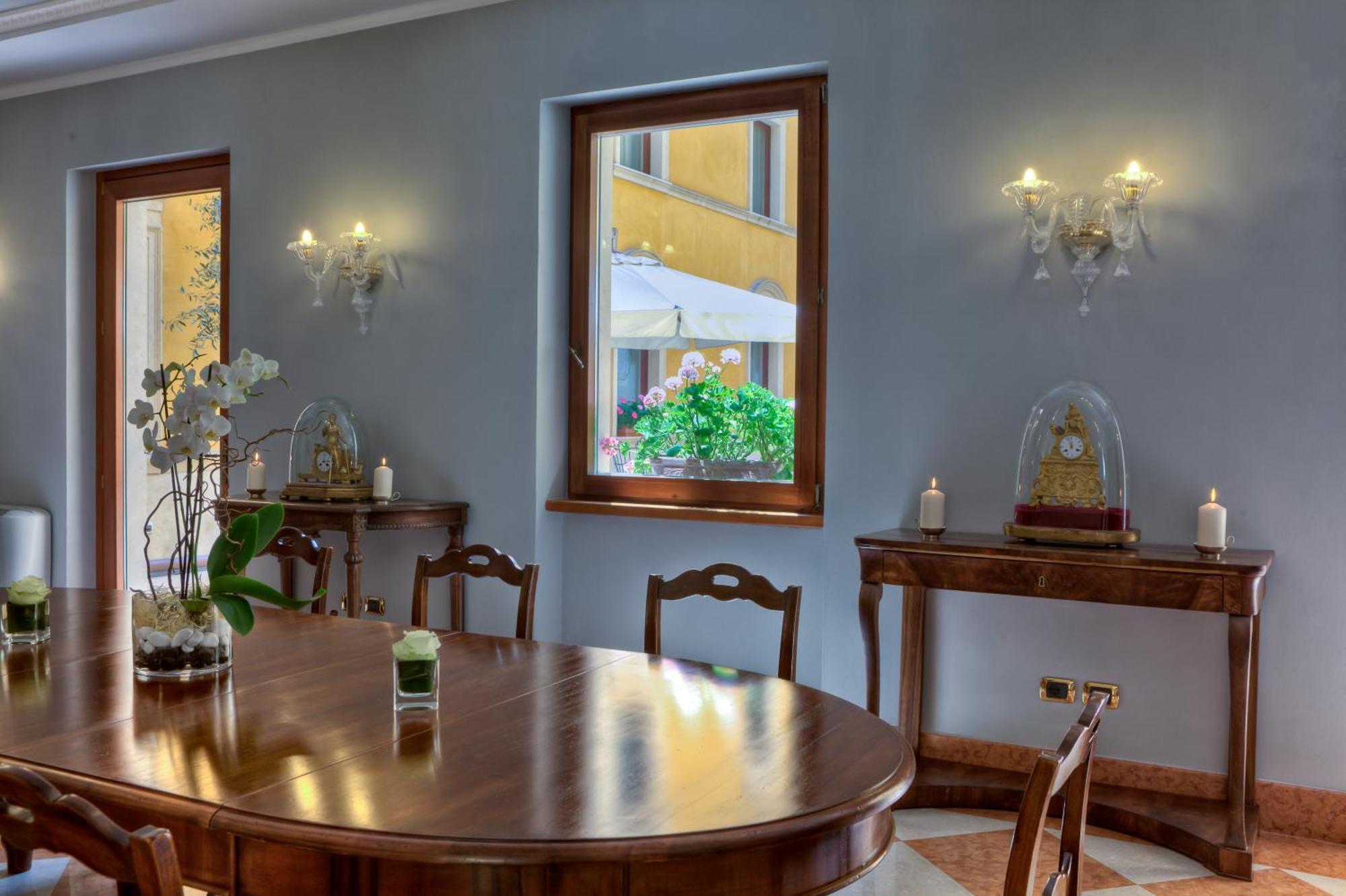 Due Torri Hotel Verona Eksteriør billede