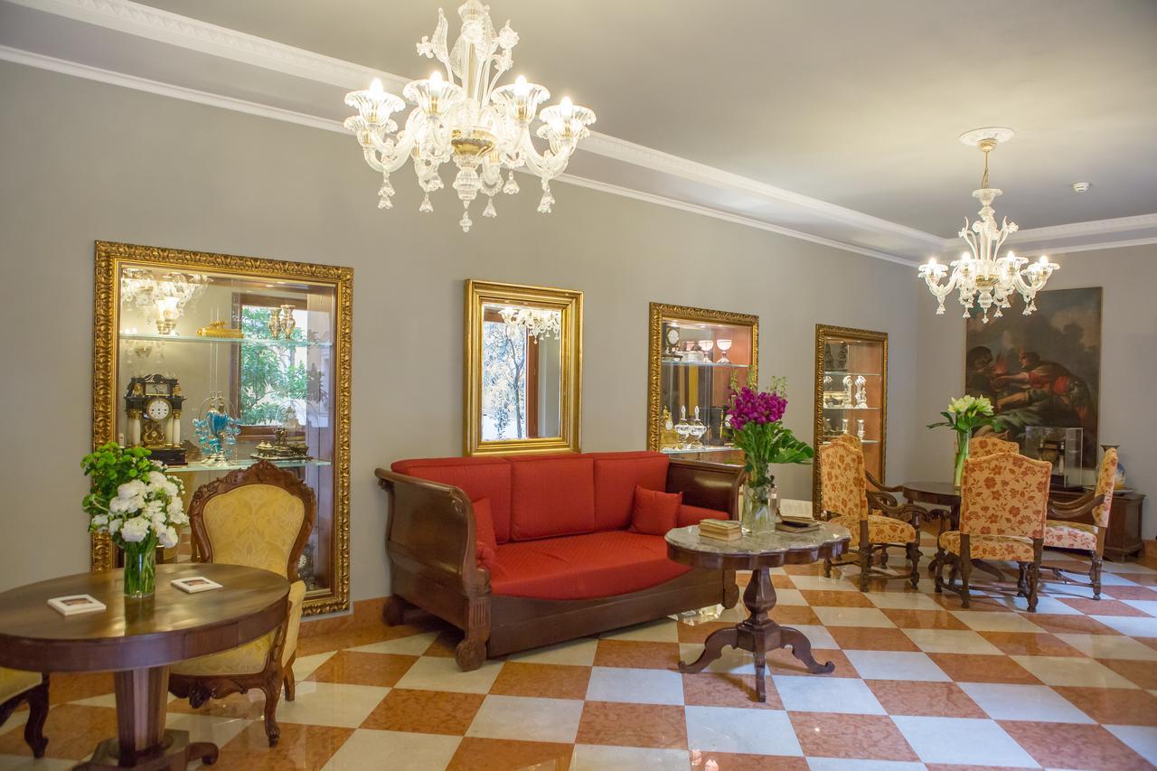 Due Torri Hotel Verona Eksteriør billede